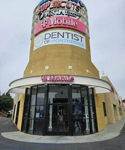 T-Mobile Nordhoff St & Nordhoff Way