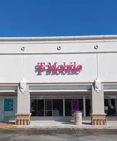 T-Mobile Northridge Shopping Plaza