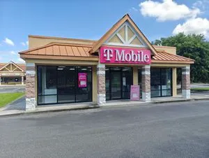 T-Mobile E Silver Spg Blvd & NE 49th Av