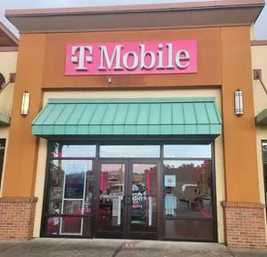 T-Mobile SR 200 & SW 95th Cir