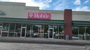 T-Mobile Market Pl & I 90 E