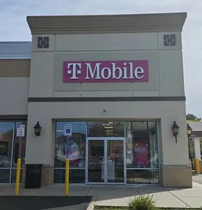 T-Mobile Furnace Rd & SR 104