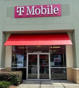 T-Mobile Blanding & Cleveland