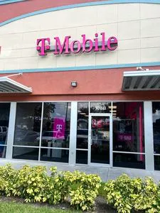 T-Mobile Lamberton Blvd & Curry Ford Rd