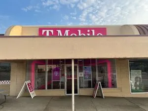 T-Mobile Tri County Lane & Rostraver Rd