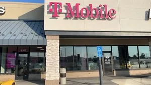 T-Mobile Overland Plaza