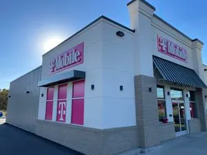T-Mobile Hampton Cove