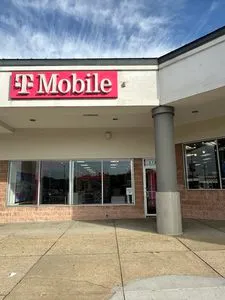 T-Mobile Oxon Hill Rd & Thompson Ln