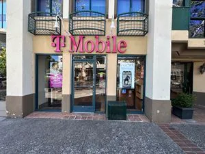 T-Mobile University Ave & High St