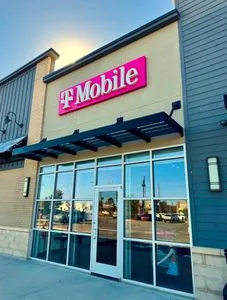 T-Mobile Bay City Point