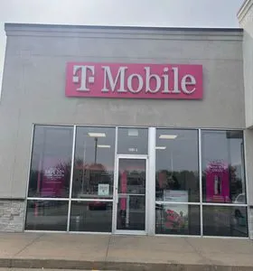 T-Mobile Baptiste & Angela