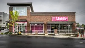 T-Mobile Factoria & SE 36th St