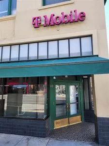 T-Mobile Old Town Pasadena