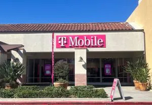 T-Mobile Hastings Ranch