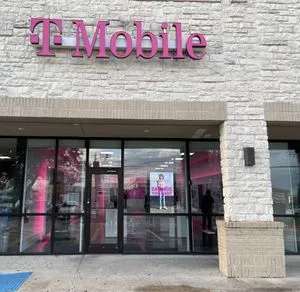 T-Mobile Spencer Hwy & Shaver