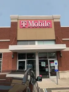 T-Mobile 3rd Ave & Rt 20