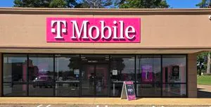 T-Mobile US 80 & Park Place
