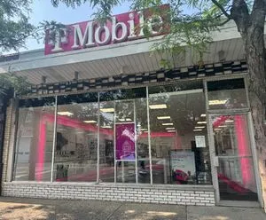 T-Mobile Central & William