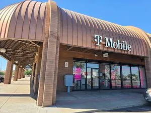 T-Mobile 67th & Peoria