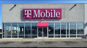 T-Mobile East Hunting Park Ave & G St