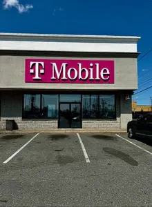 T-Mobile Aramingo Ave & Castor Ave