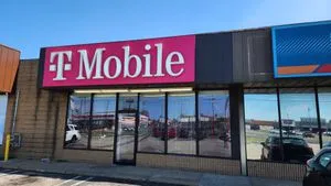 T-Mobile Front & Oregon