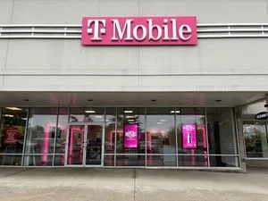 T-Mobile Pohatcong Plaza