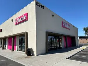 T-Mobile 51st Ave & Indian School