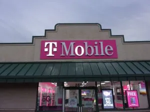 T-Mobile Cranston Rd & Milwaukee Rd