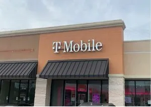 T-Mobile US 19 & Park Blvd