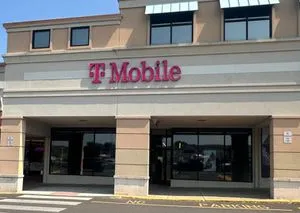 T-Mobile Brookwood Shopping Center