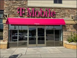 T-Mobile The Shops Of Plymouth Creek