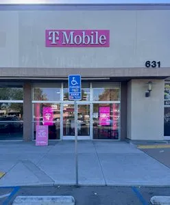 T-Mobile Indian Hill Blvd & Holt Ave