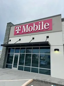 T-Mobile Tamiami Trail & Cochran Blvd