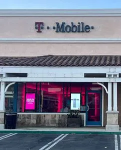 T-Mobile Poway Rd & Community Rd