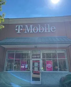 T-Mobile Creekside Crossing