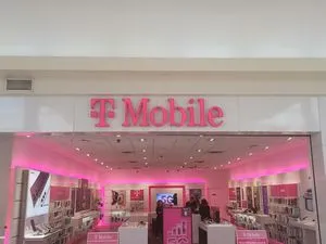 T-Mobile Crabtree Valley Mall