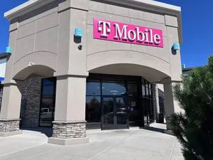 T-Mobile Plumb & S Virginia