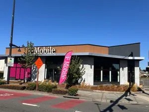 T-Mobile Rainier & 3rd