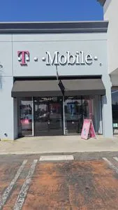 T-Mobile Victory & Tampa Plaza