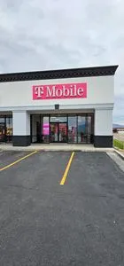 T-Mobile S St & 1500 St S