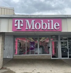 T-Mobile Stefko Blvd & Gresham St