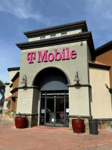 T-Mobile University & Iowa