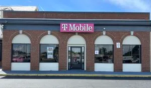 T-Mobile Electric Rd & Grandin Rd Ext