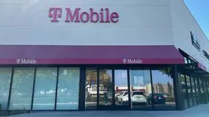 T-Mobile Albatross Rd & Colima Rd