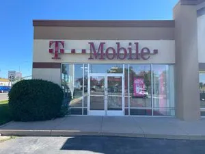 T-Mobile Roy City Centre