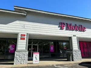 T-Mobile Calvine Corner