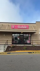 T-Mobile Glenwood Ave