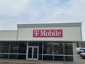 T-Mobile Division & 33rd