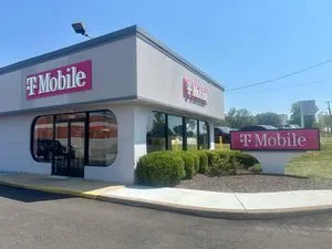 T-Mobile Lindbergh & Union